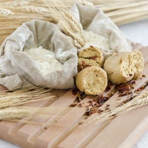 Pane biscottato al peperoncino calabrese